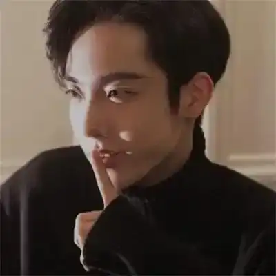 傅桃辰